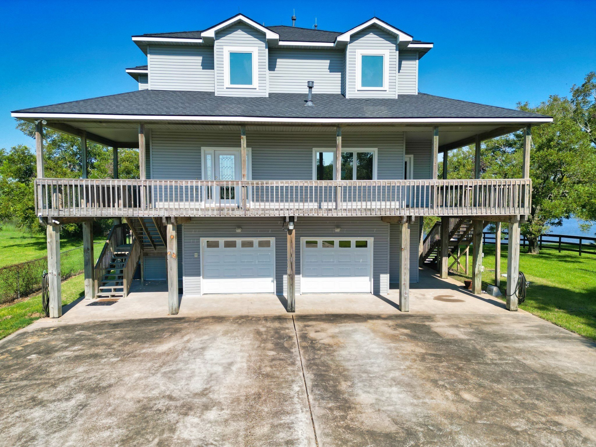 Brazoria, Texas, 77422, United States, 4 Bedrooms Bedrooms, ,4 BathroomsBathrooms,Residential,For Sale,1975158