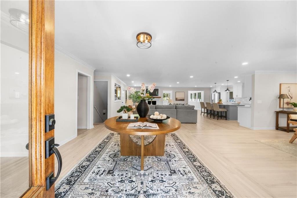 Atlanta, Georgia, 30328, United States, 4 Bedrooms Bedrooms, ,4 BathroomsBathrooms,Residential,For Sale,1917074