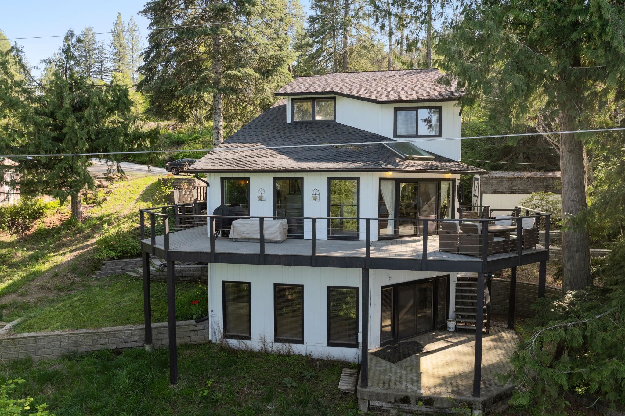 Newman Lake, Washington, 99025, United States, 4 Bedrooms Bedrooms, ,3 BathroomsBathrooms,Residential,For Sale,1802678
