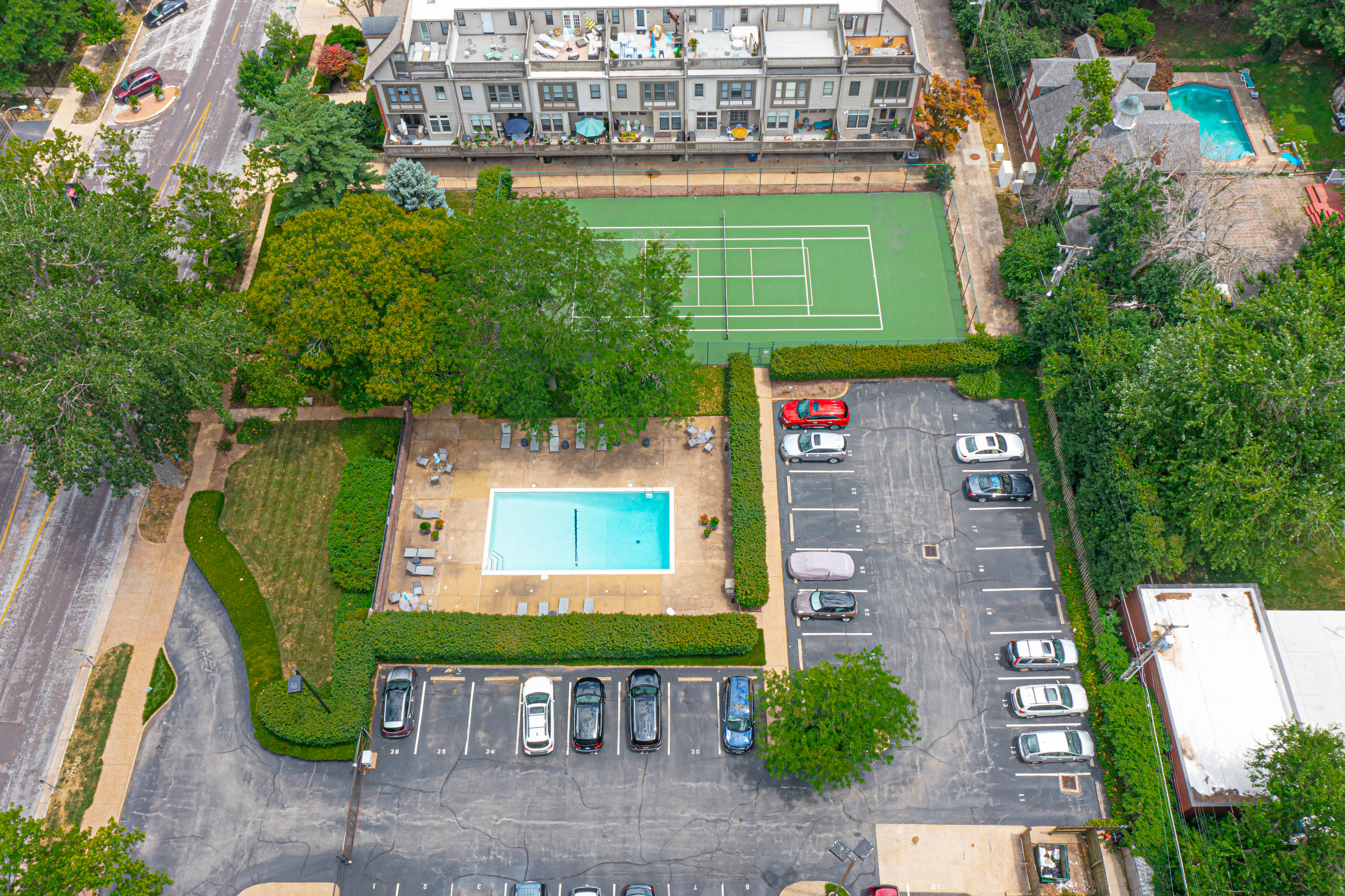  A Beautifully Renovated Residence at the Oxford - 物件實景