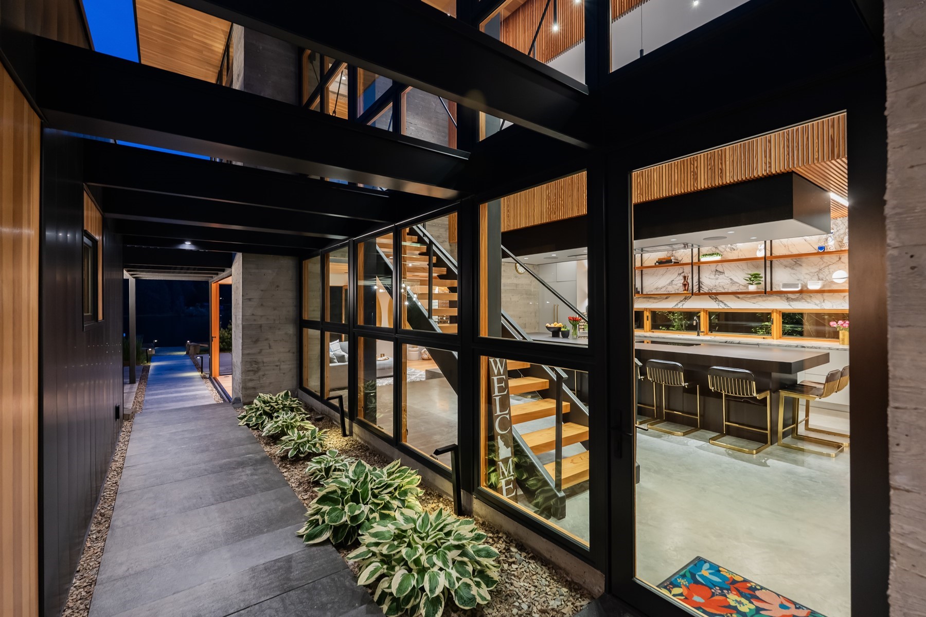  1418 W Bellerive Ln - 物件實景