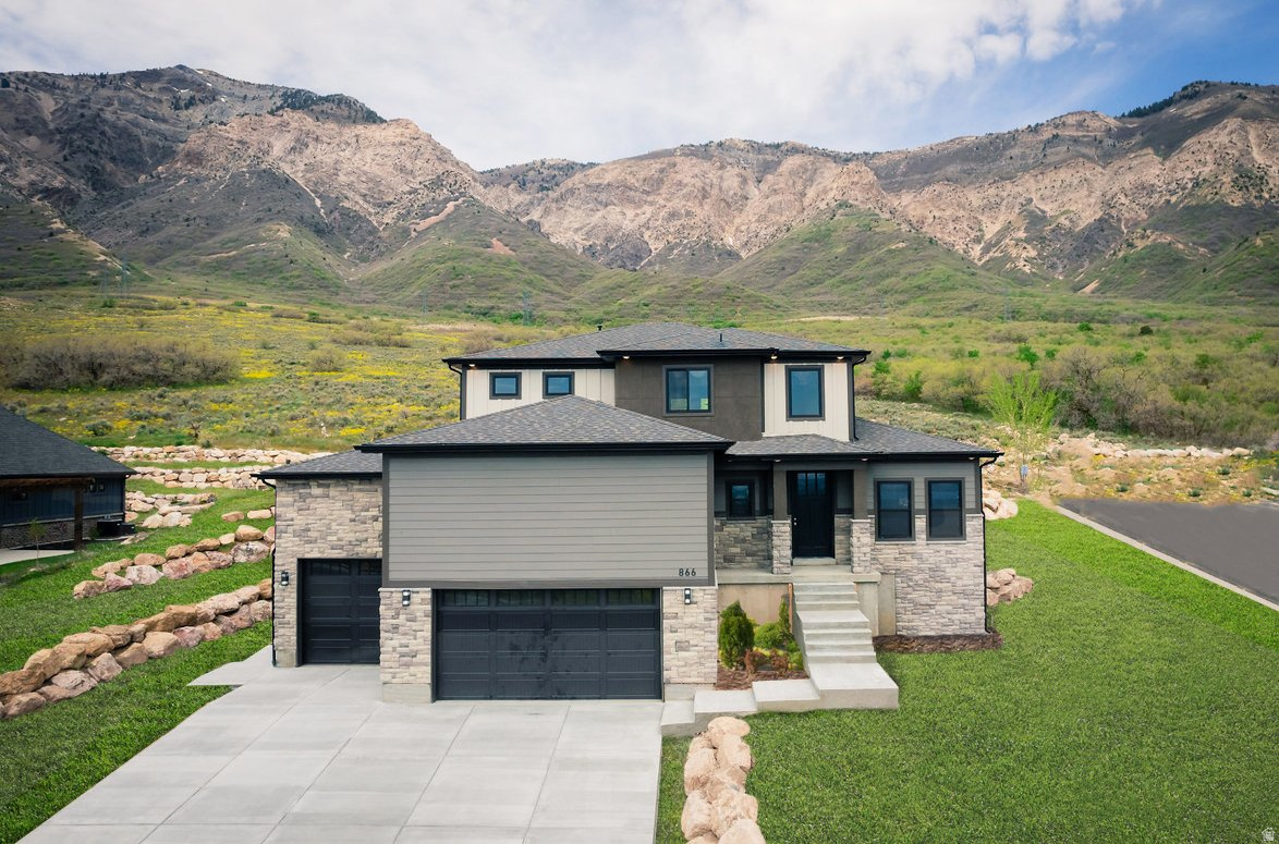 Hyrum, Utah, 84319, United States, 4 Bedrooms Bedrooms, ,3 BathroomsBathrooms,Residential,For Sale,2001472