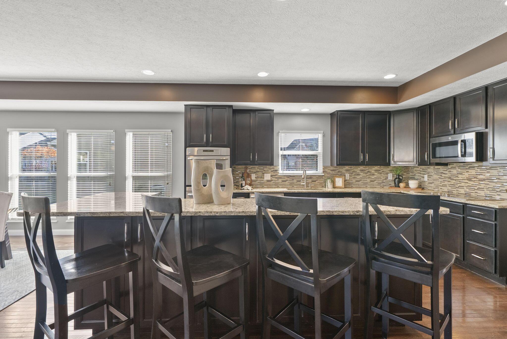 Powell, Ohio, 43065, United States, 5 Bedrooms Bedrooms, ,5 BathroomsBathrooms,Residential,For Sale,1988967