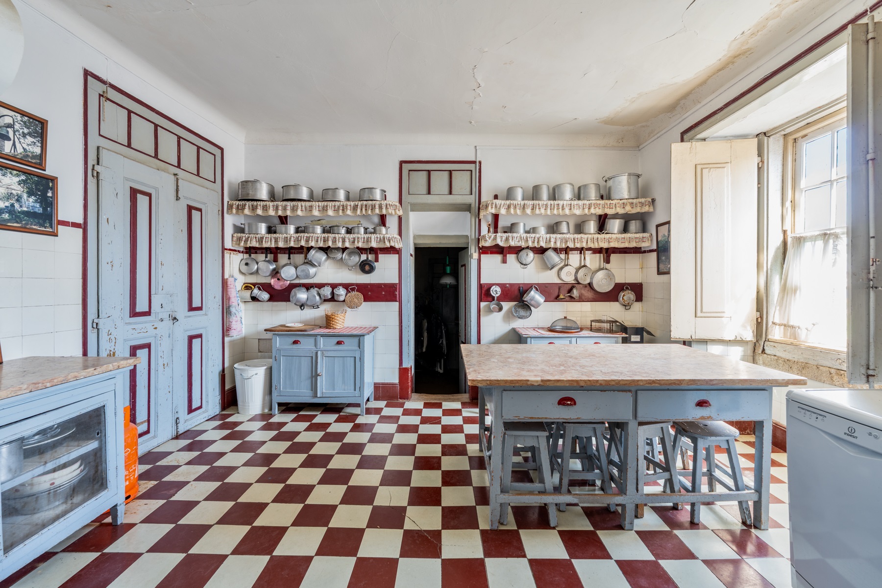  Farm, 12 bedrooms, for Sale - 物件實景