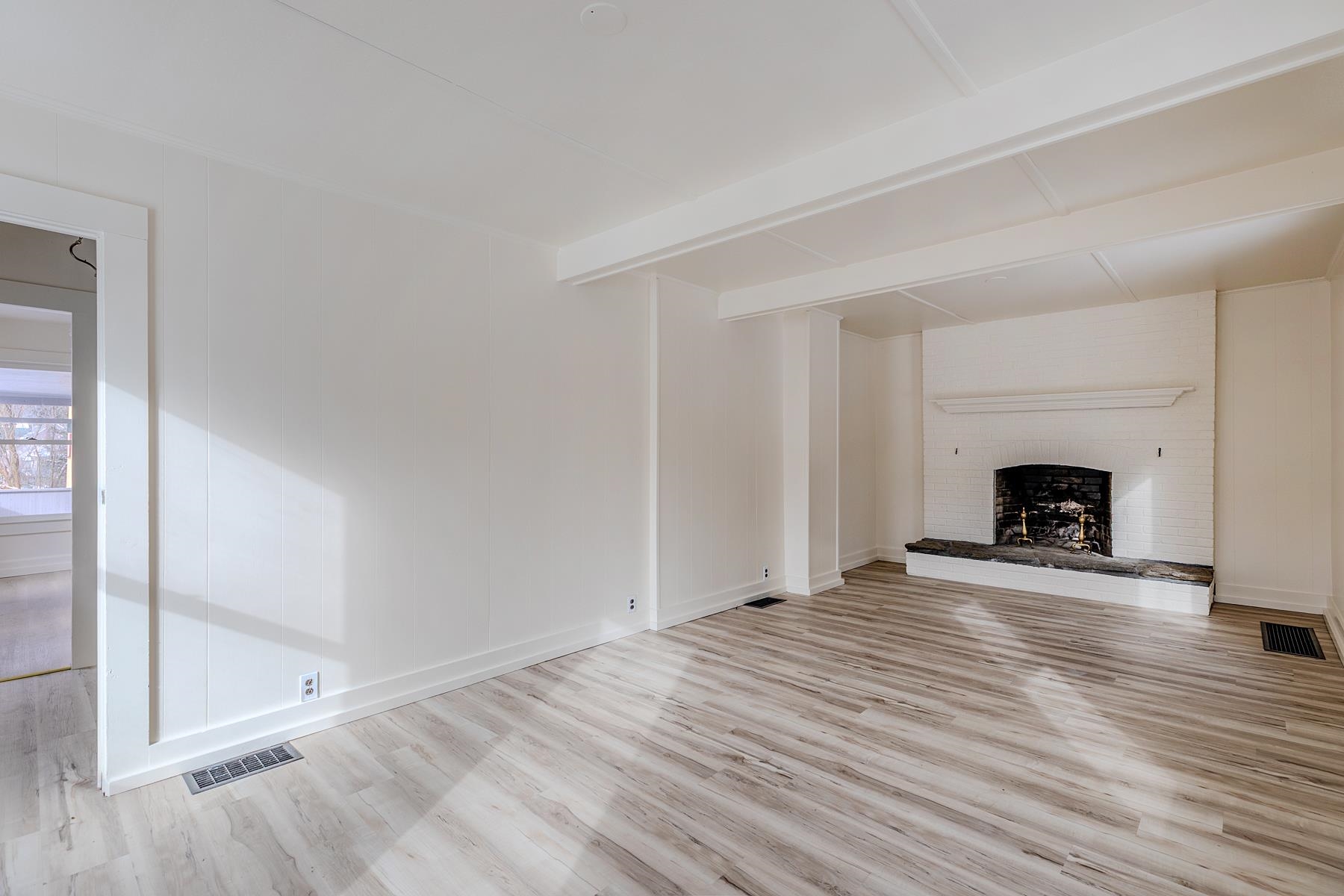  5798 West Woodstock Road - 物件實景