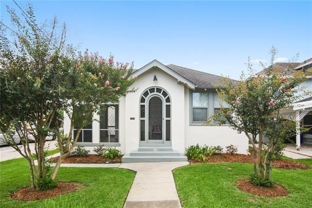 New Orleans, Louisiana, 70124, United States, 3 Bedrooms Bedrooms, ,3 BathroomsBathrooms,Residential,For Sale,1938045
