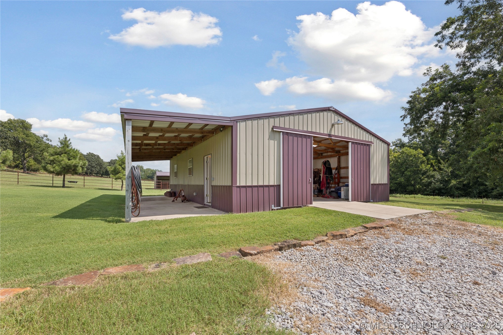 Kiefer, Oklahoma, 74041, United States, 3 Bedrooms Bedrooms, ,2 BathroomsBathrooms,Residential,For Sale,1917885
