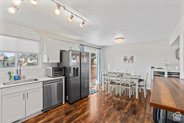 Salt Lake City, Utah, 84118, United States, 4 Bedrooms Bedrooms, ,2 BathroomsBathrooms,Residential,For Sale,1944527