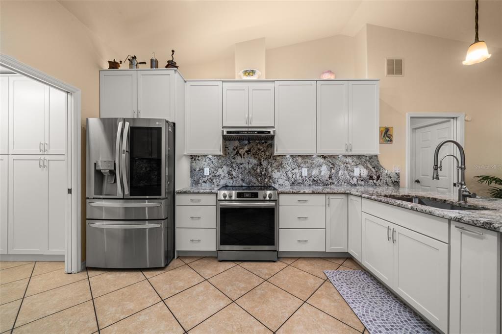 Sebring, Florida, 33875, United States, 3 Bedrooms Bedrooms, ,2 BathroomsBathrooms,Residential,For Sale,1970632