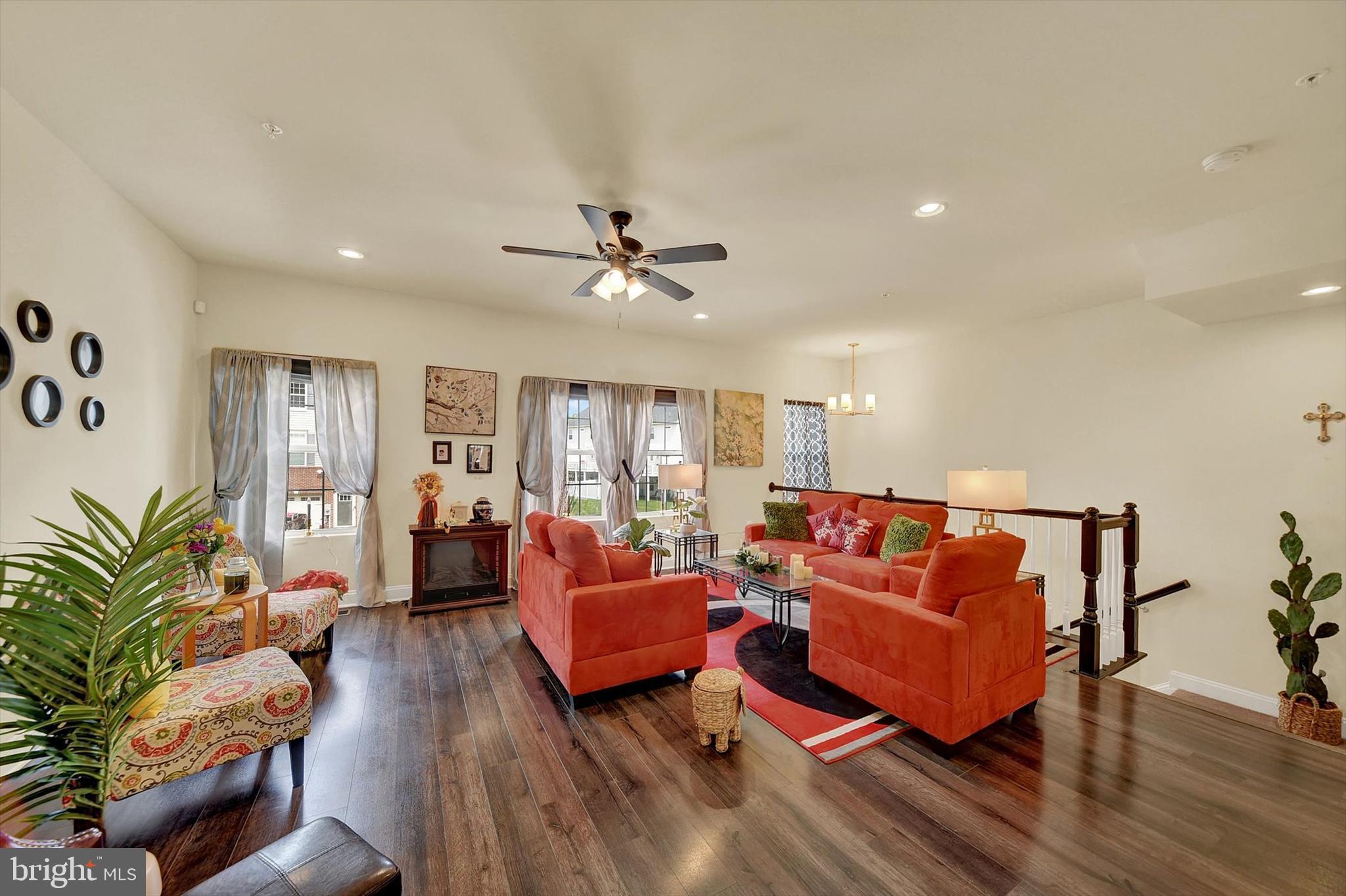 Pasadena, Maryland, 21122, United States, 3 Bedrooms Bedrooms, ,3 BathroomsBathrooms,Residential,For Sale,1982348