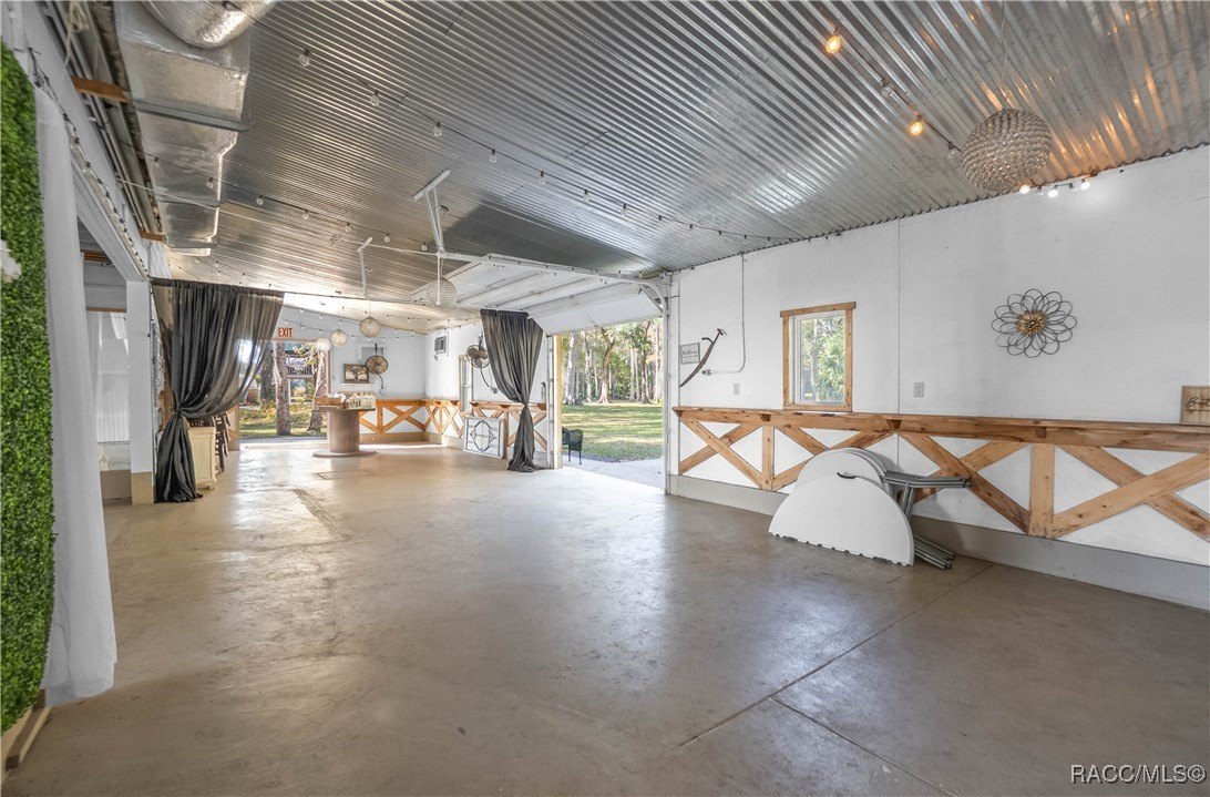 Inverness, Florida, 34450, United States, 4 Bedrooms Bedrooms, ,7 BathroomsBathrooms,Residential,For Sale,2005409