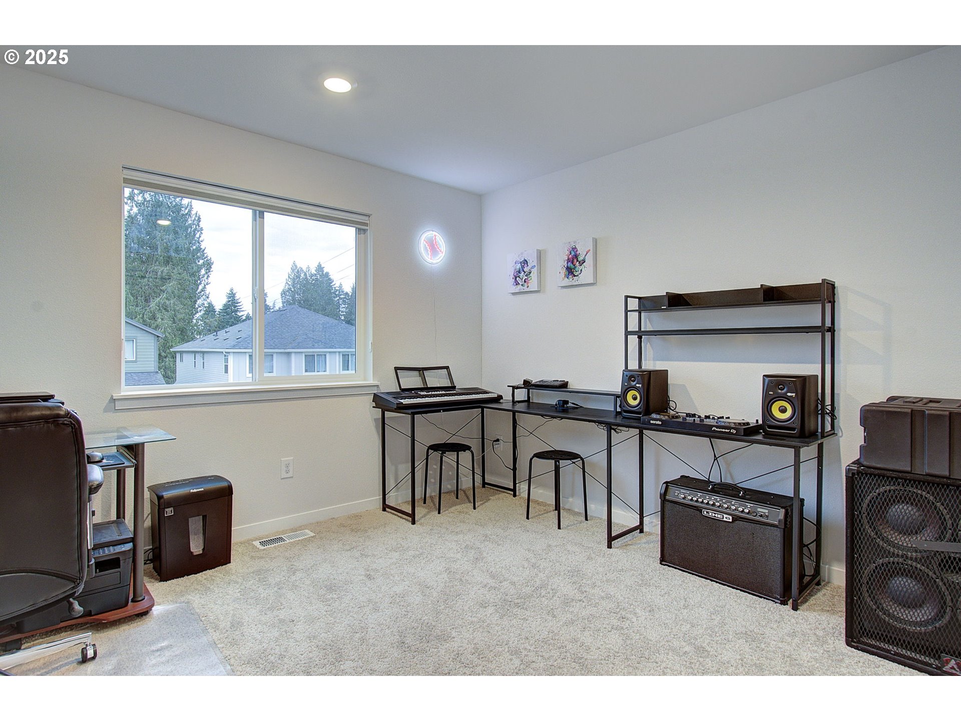 Vancouver, Washington, 98665, United States, 4 Bedrooms Bedrooms, ,2 BathroomsBathrooms,Residential,For Sale,2000903