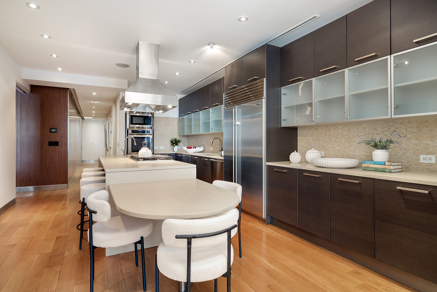 New York City, New York, 10028, United States, 5 Bedrooms Bedrooms, ,6 BathroomsBathrooms,Residential,For Sale,1761847