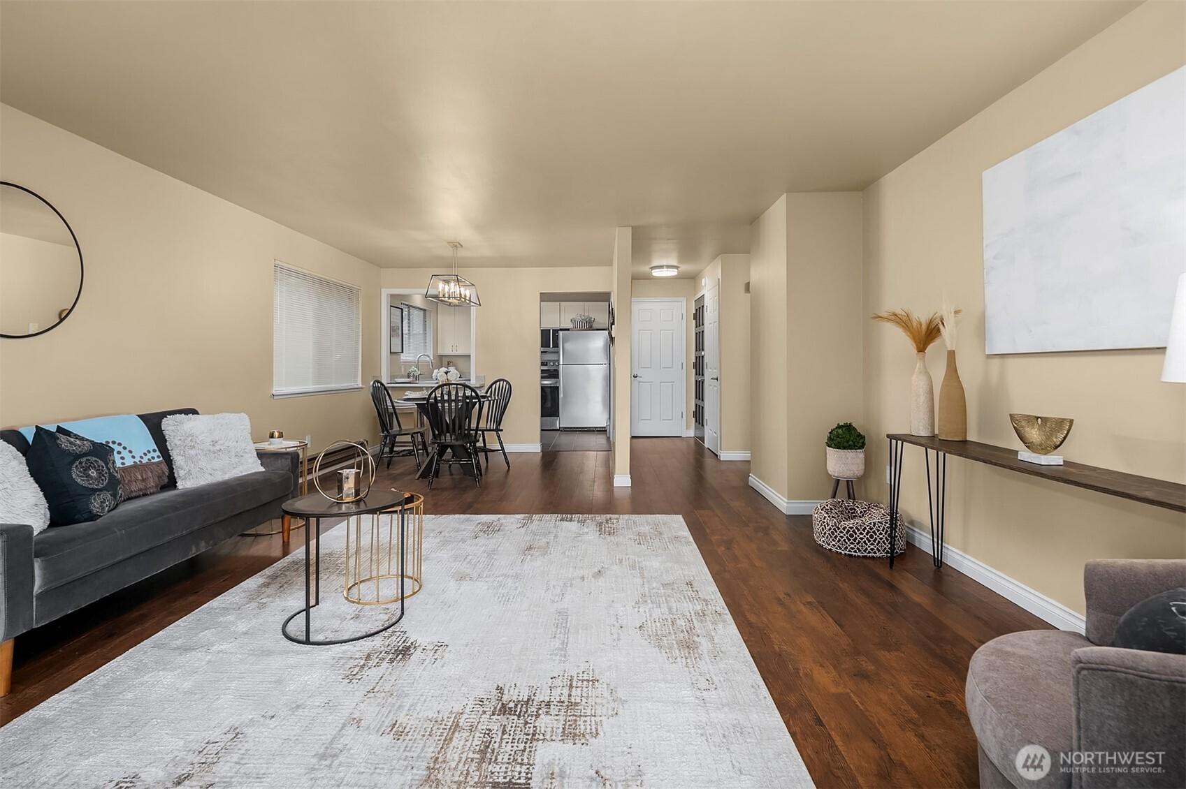 SEATTLE, Washington, 98105, United States, 2 Bedrooms Bedrooms, ,1 BathroomBathrooms,Residential,For Sale,1957633