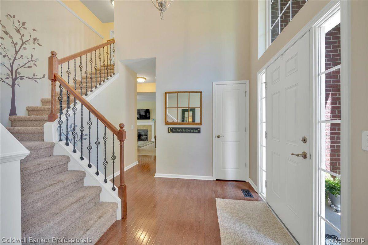 Oxford, Michigan, 48371, United States, 5 Bedrooms Bedrooms, ,4 BathroomsBathrooms,Residential,For Sale,1940303