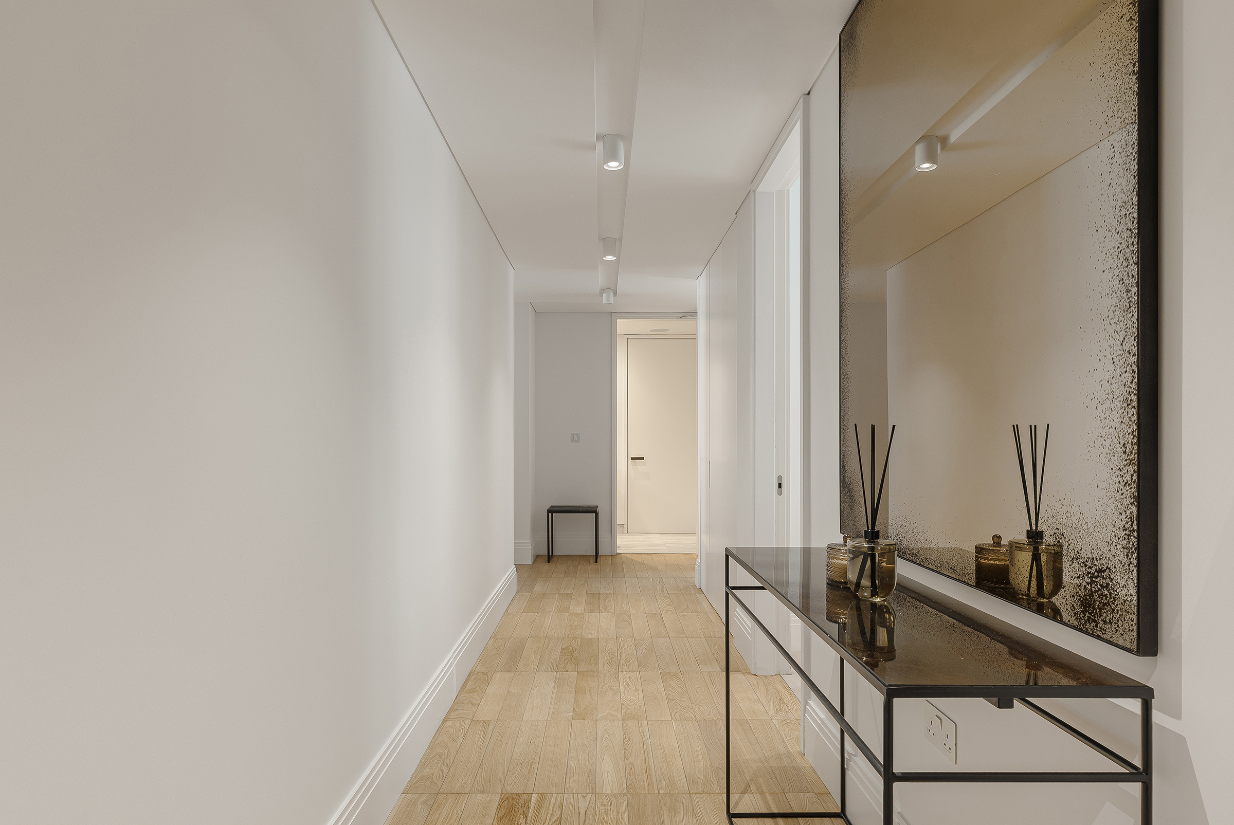  A Second-Floor Apartment in a Prestigious Mayfair Address - 物件實景