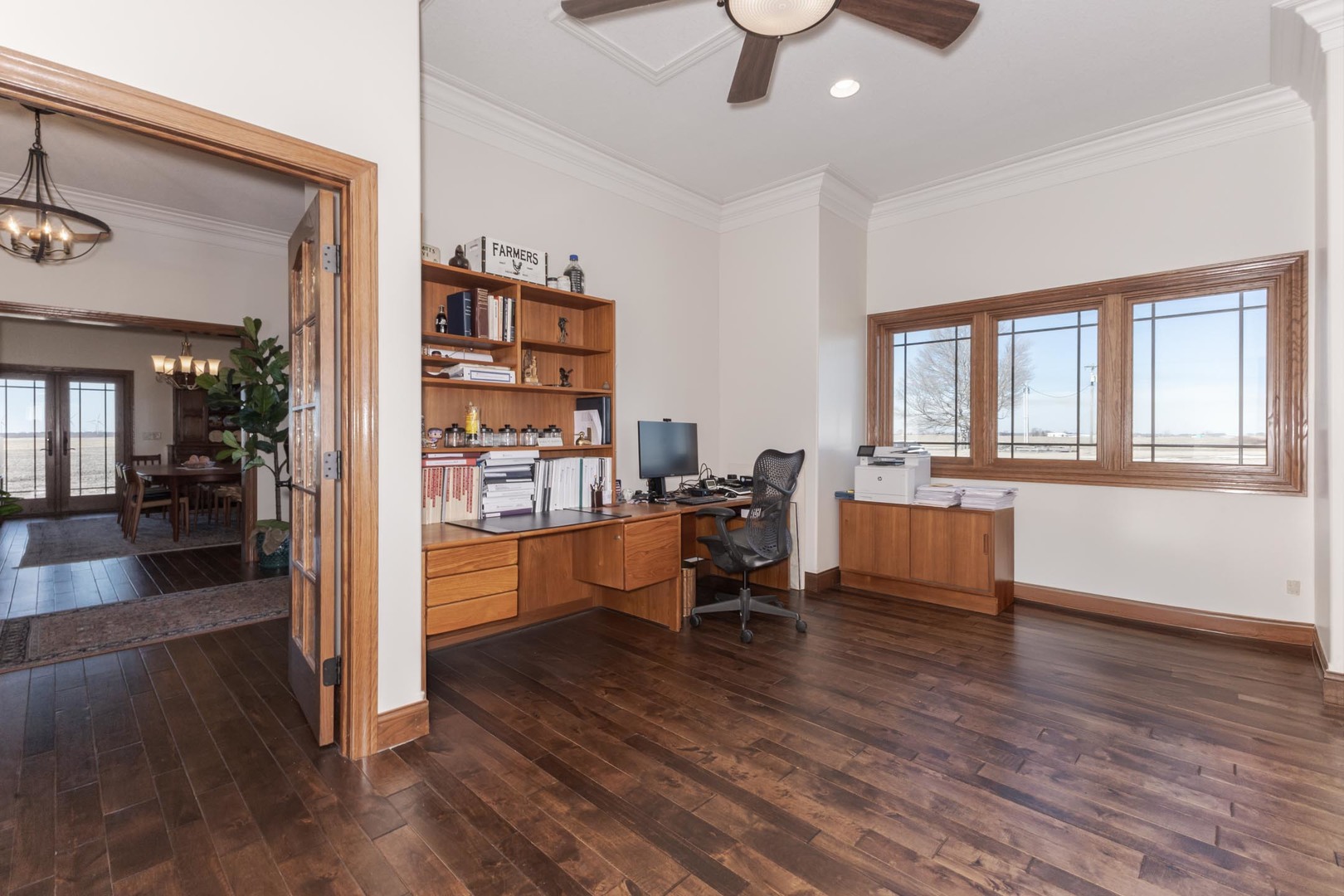 Hudson, Illinois, 61748, United States, 3 Bedrooms Bedrooms, ,5 BathroomsBathrooms,Residential,For Sale,1987913