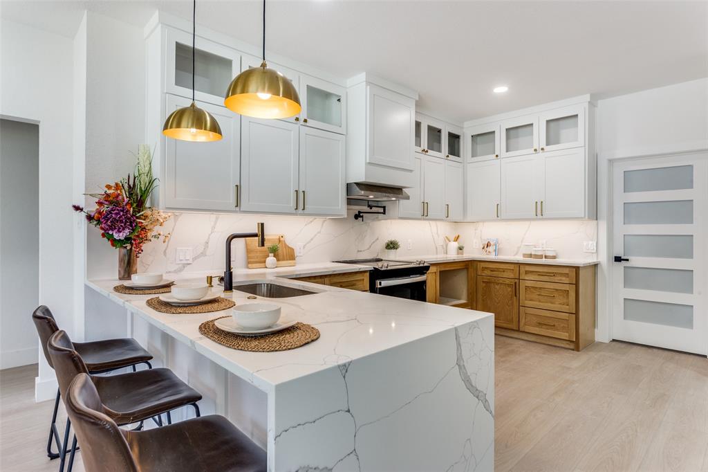 Fort Worth, Texas, 76109, United States, 4 Bedrooms Bedrooms, ,3 BathroomsBathrooms,Residential,For Sale,1974156