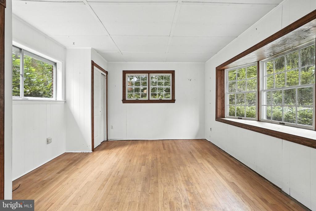 Silver Spring, Maryland, 20901, United States, 3 Bedrooms Bedrooms, ,1 BathroomBathrooms,Residential,For Sale,1928721