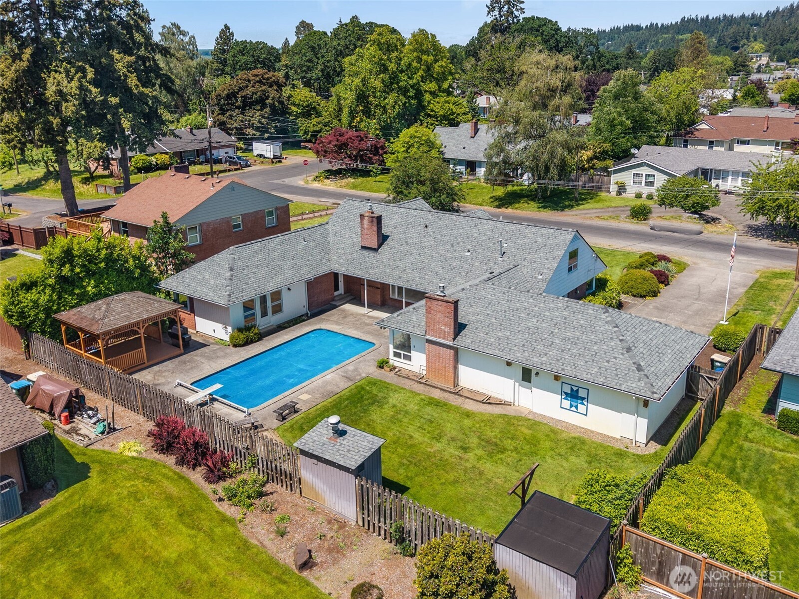 Chehalis, Washington, 98532, United States, 4 Bedrooms Bedrooms, ,3 BathroomsBathrooms,Residential,For Sale,2049062