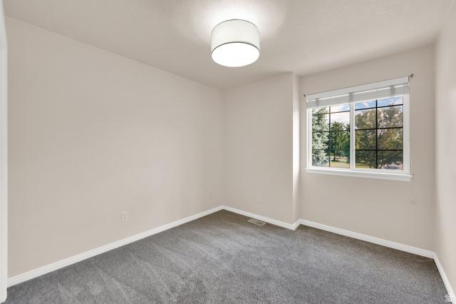Layton, Utah, 84041, United States, 5 Bedrooms Bedrooms, ,4 BathroomsBathrooms,Residential,For Sale,2048910