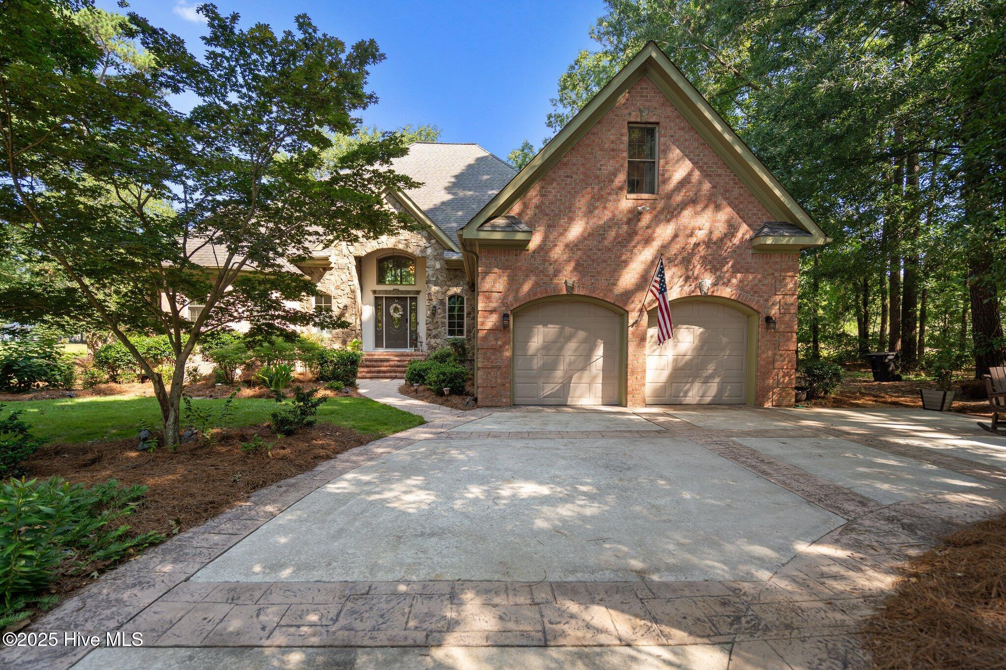 Wallace, North Carolina, 28466, United States, 4 Bedrooms Bedrooms, ,4 BathroomsBathrooms,Residential,For Sale,1982430