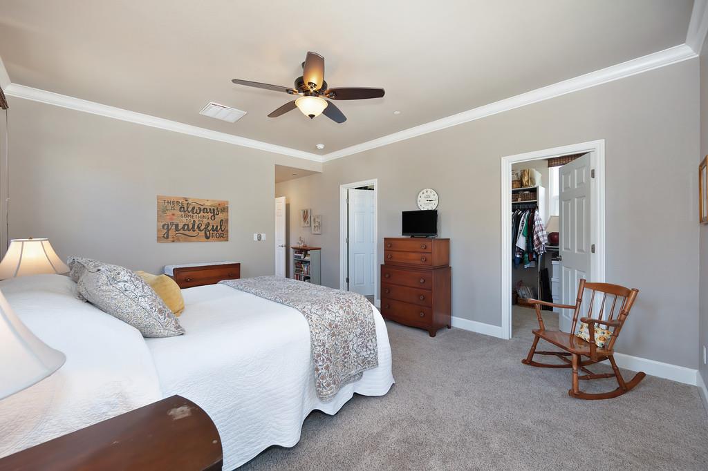 Folsom, California, 95630, United States, 2 Bedrooms Bedrooms, ,3 BathroomsBathrooms,Residential,For Sale,1917573