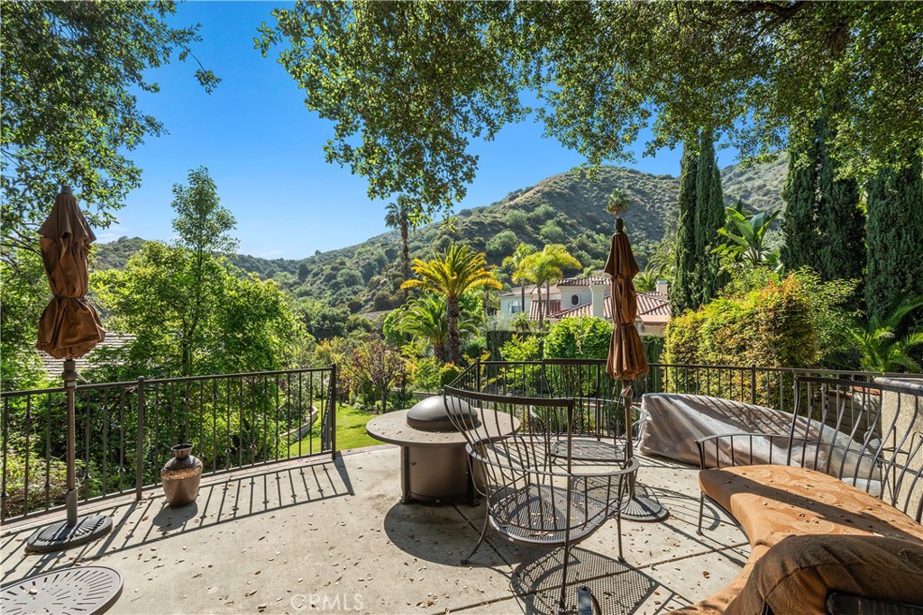 Glendora, California, 91741, United States, 5 Bedrooms Bedrooms, ,6 BathroomsBathrooms,Residential,For Sale,1828291