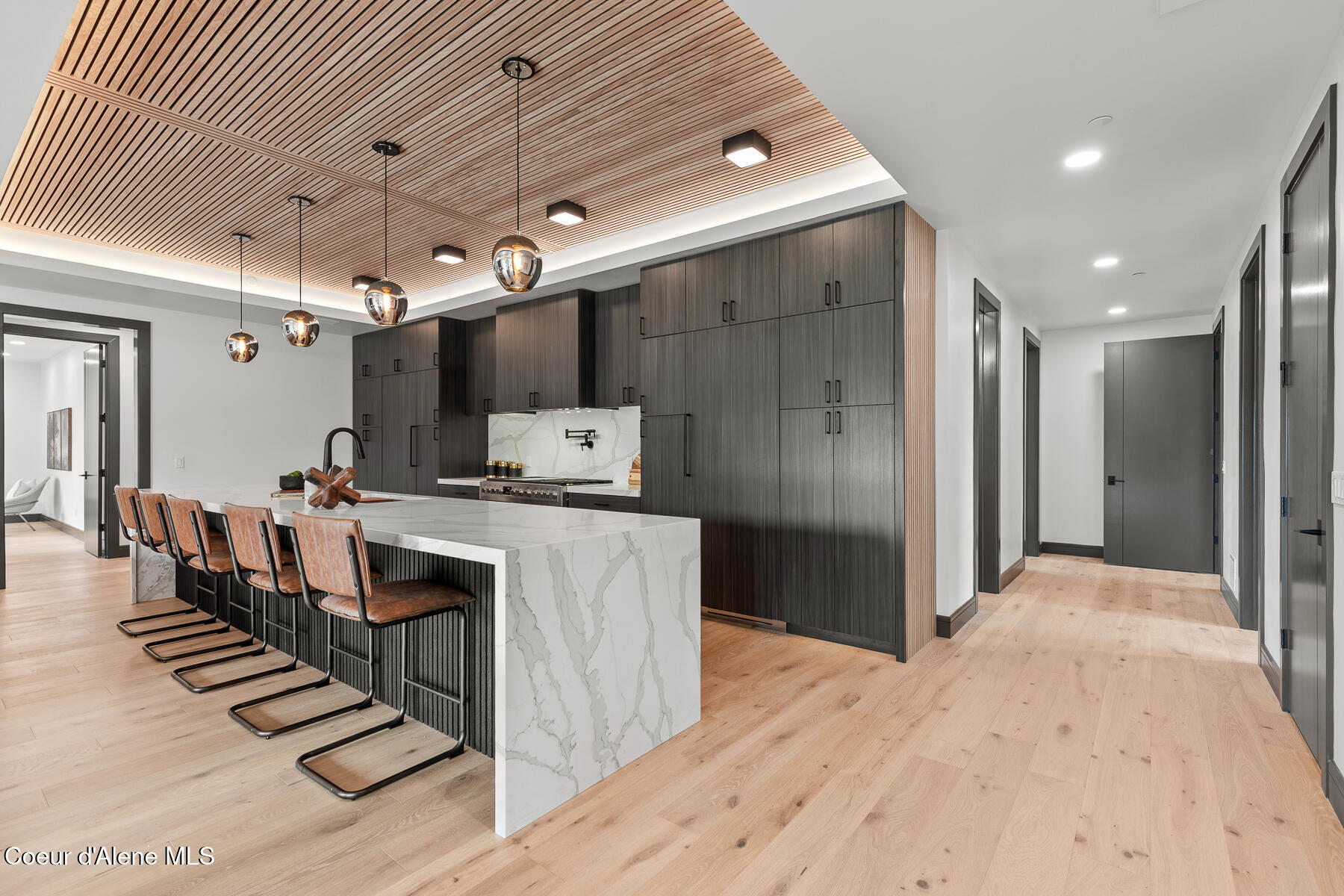 Coeur d'Alene, Idaho, 83814, United States, 3 Bedrooms Bedrooms, ,4 BathroomsBathrooms,Residential,For Sale,2017991