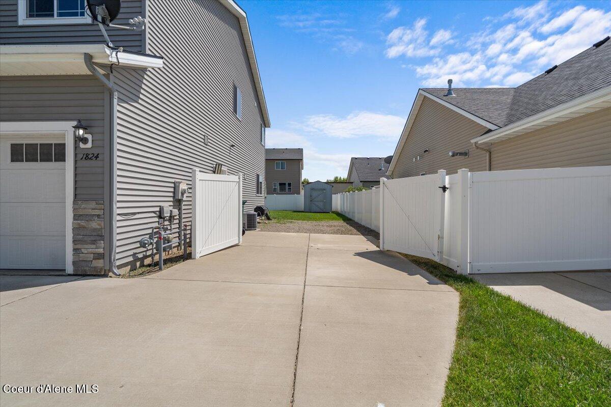 Post Falls, Idaho, 83854, United States, 4 Bedrooms Bedrooms, ,2 BathroomsBathrooms,Residential,For Sale,1969066