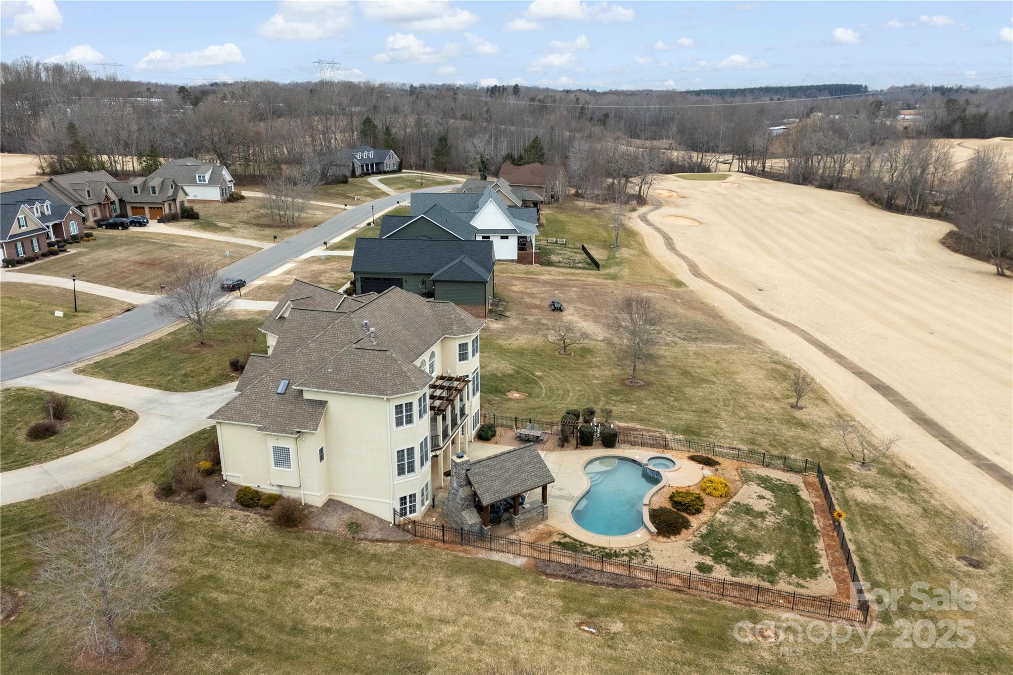 Shelby, North Carolina, 28150, United States, 5 Bedrooms Bedrooms, ,5 BathroomsBathrooms,Residential,For Sale,1710055