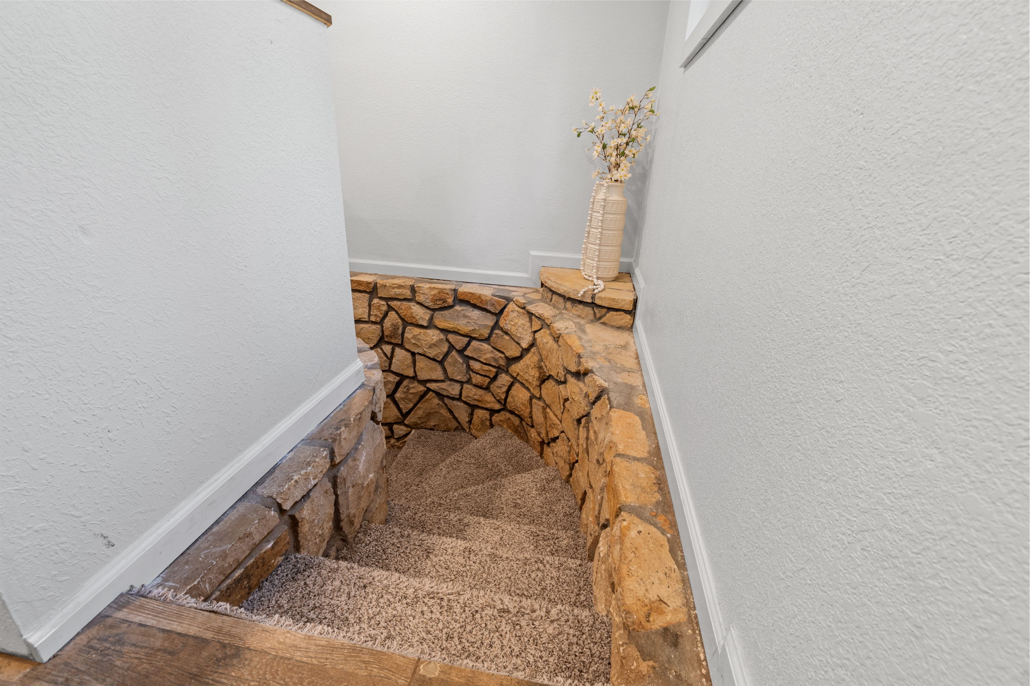  4934 Cedar Drive, Camino, CA 95709 - 物件實景