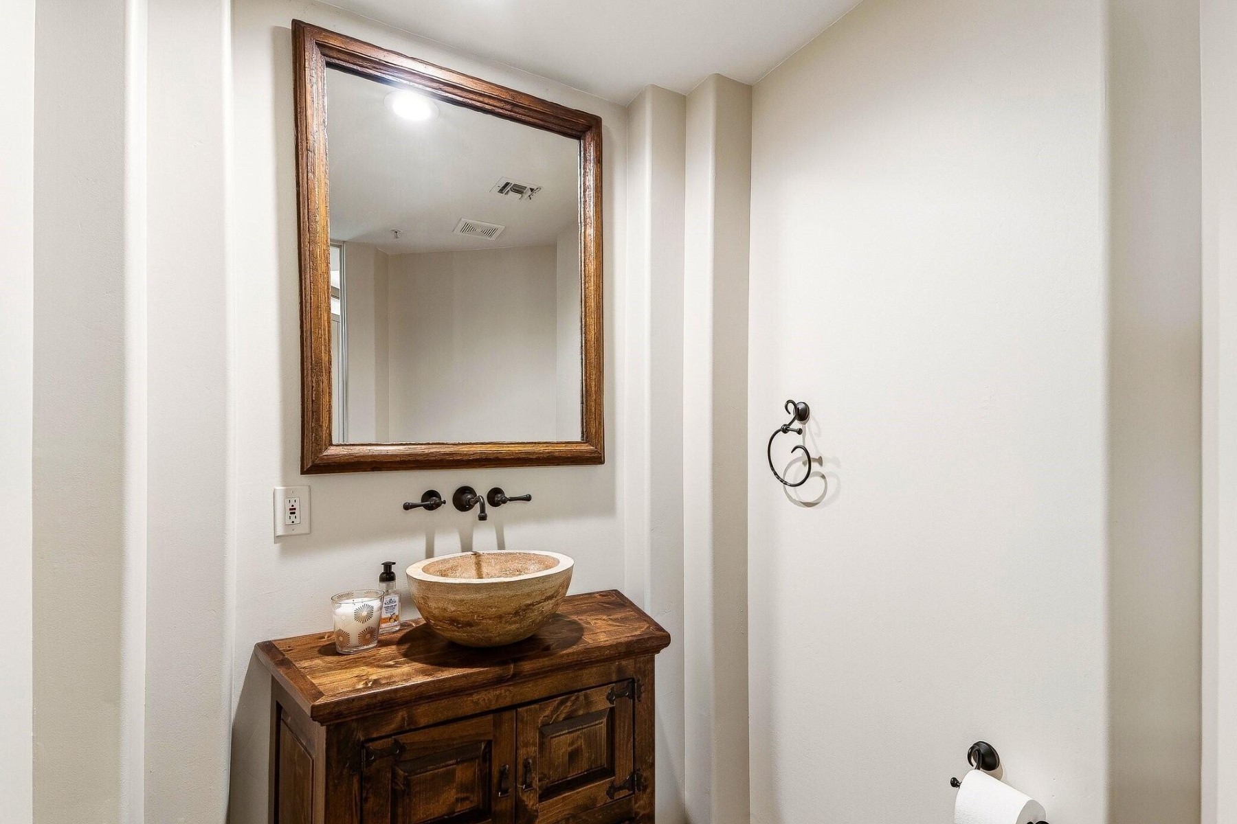  10675 E Fernwood Ln  Scottsdale, AZ - 物件實景