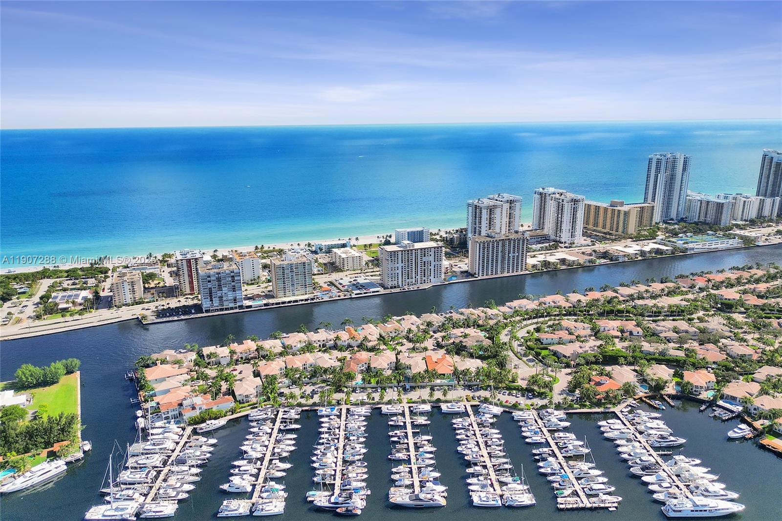 Hollywood, Florida, 33019, United States, 3 Bedrooms Bedrooms, ,3 BathroomsBathrooms,Residential,For Sale,1989592