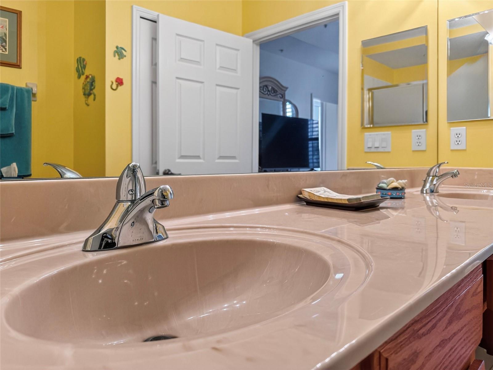 KISSIMMEE, Florida, 34747, United States, 2 Bedrooms Bedrooms, ,2 BathroomsBathrooms,Residential,For Sale,1999215