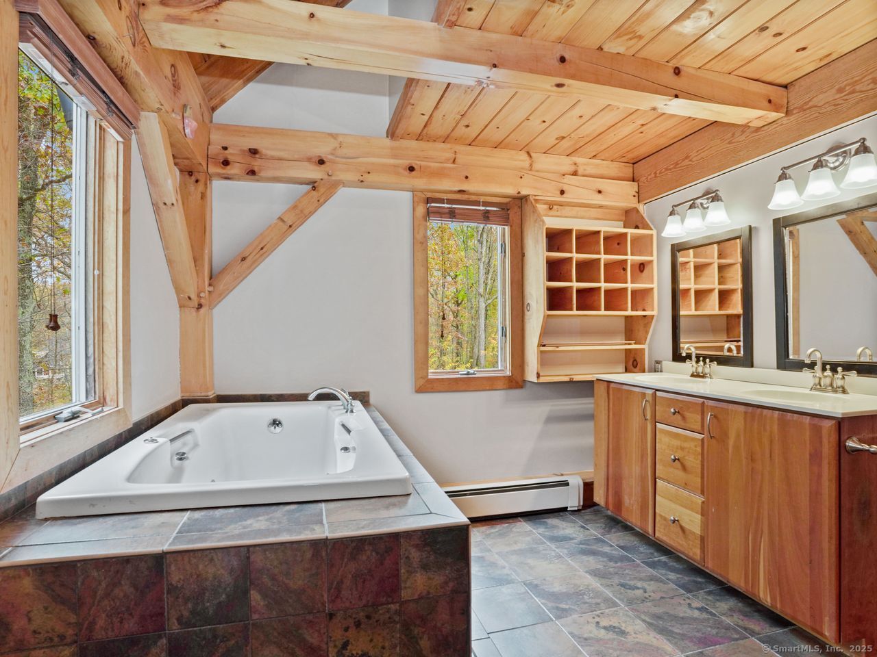 Weston, Connecticut, 06883, United States, 3 Bedrooms Bedrooms, ,3 BathroomsBathrooms,Residential,For Sale,1989360