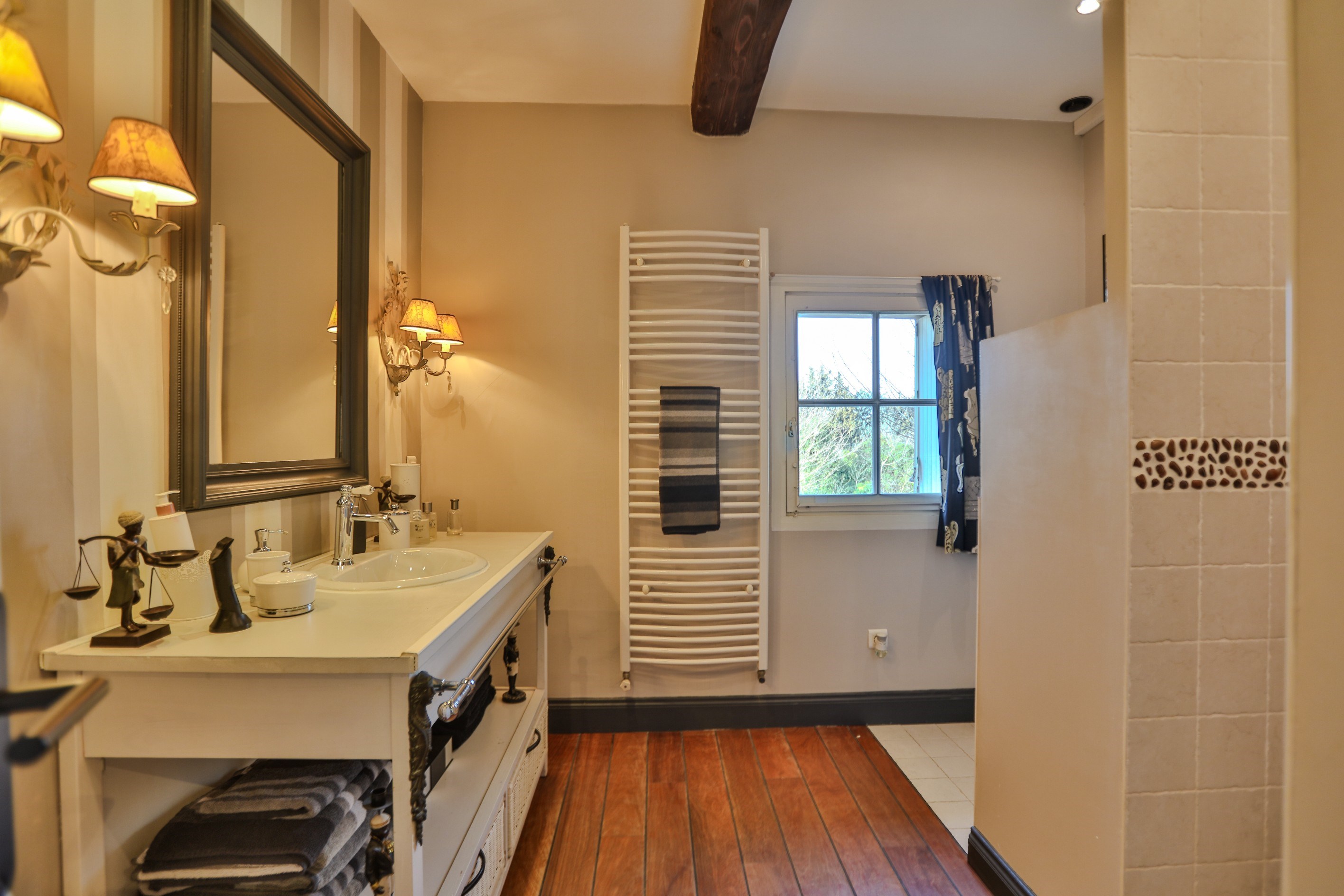  Elegant Provençal farmhouse with swimming pool – A lifestyle between the Alpill… - 物件實景