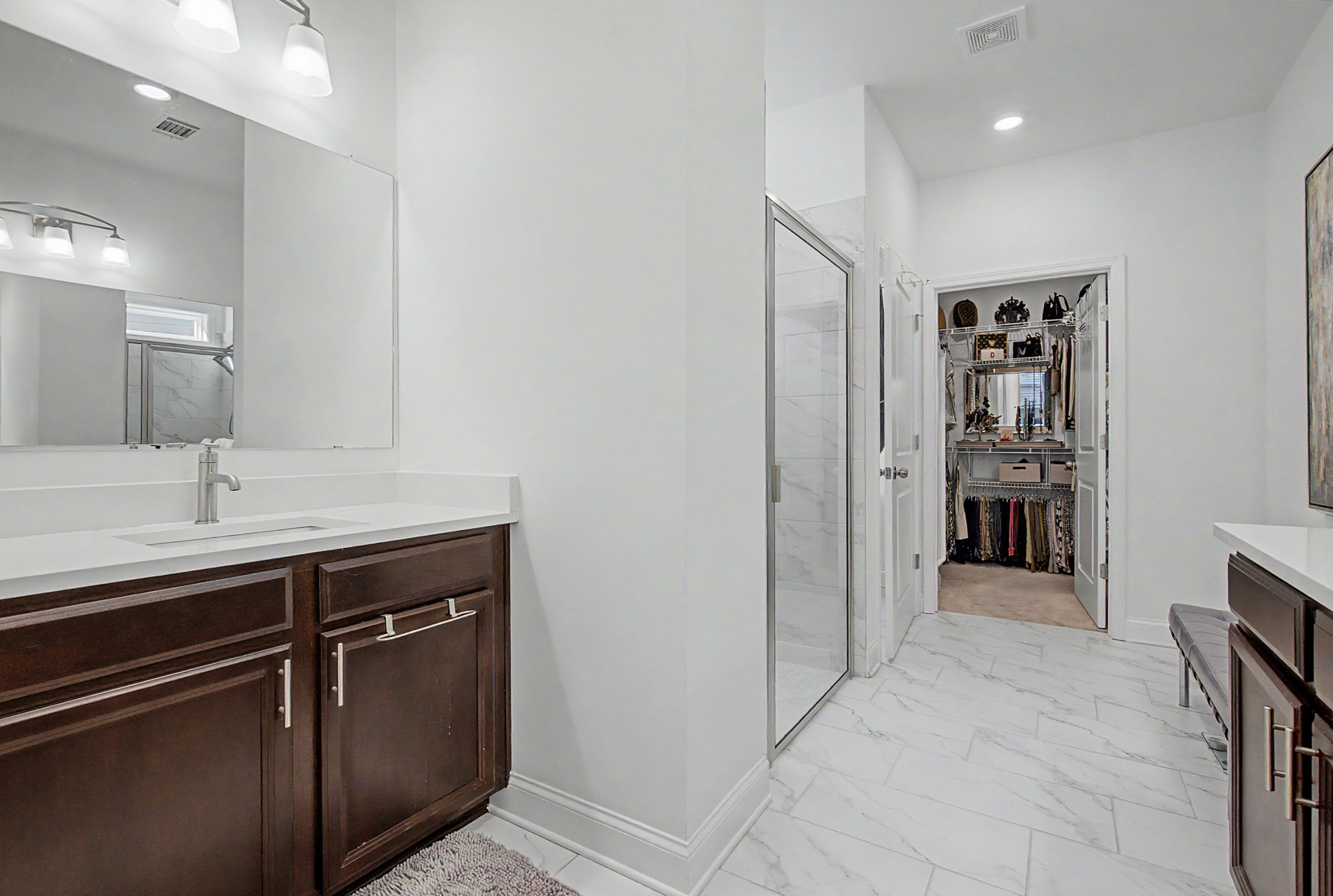  Beautiful Home in Hickory Bluffs Gated Community - 物件實景