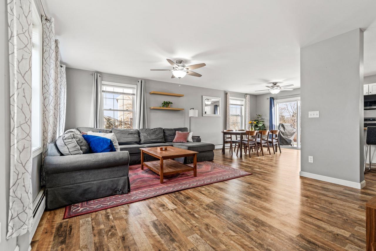 Epping, New Hampshire, 03042, United States, 3 Bedrooms Bedrooms, ,2 BathroomsBathrooms,Residential,For Sale,1862323
