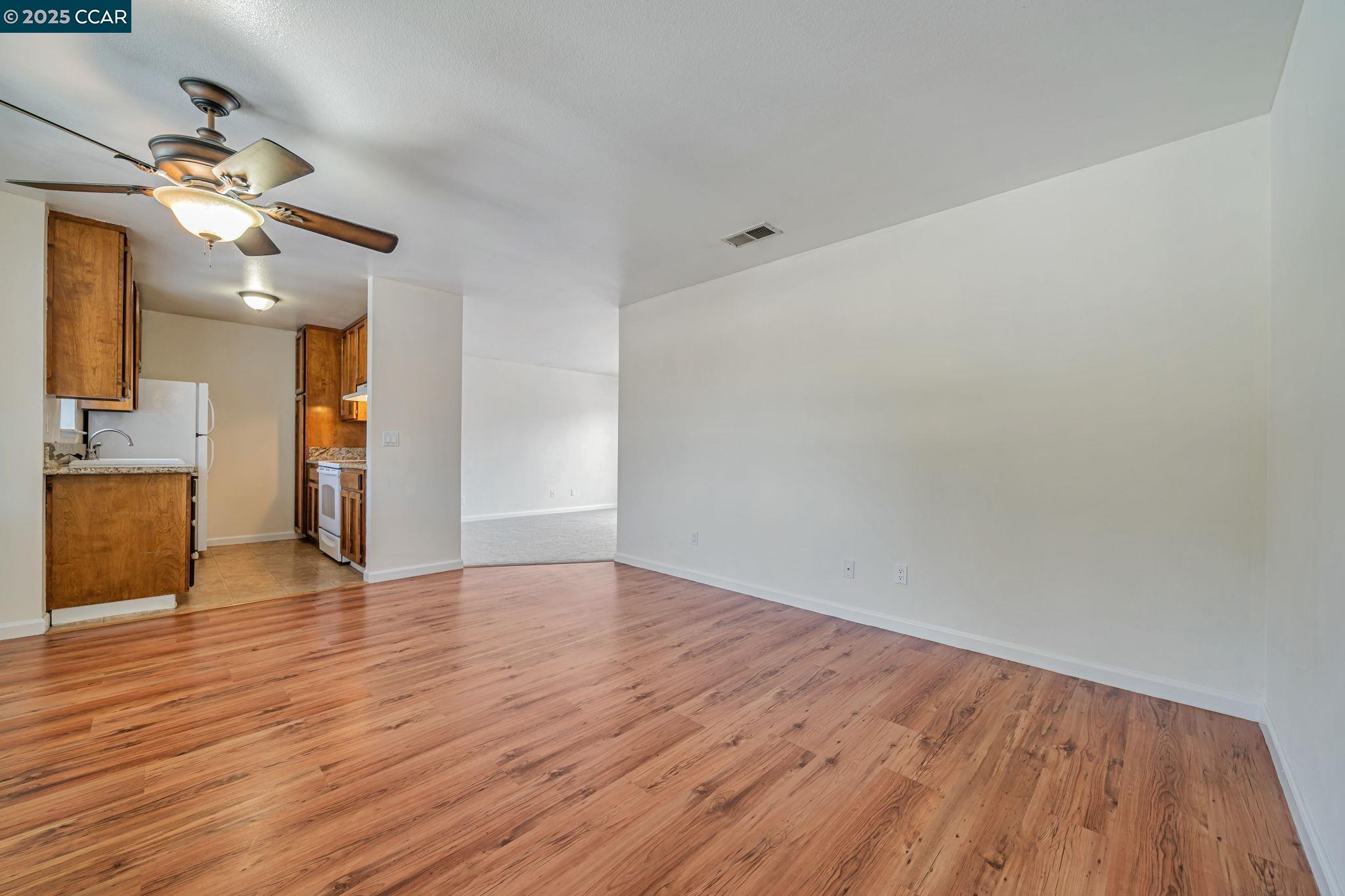 Pleasanton, California, 94566, United States, 1 Bedroom Bedrooms, ,1 BathroomBathrooms,Residential,For Sale,1897096
