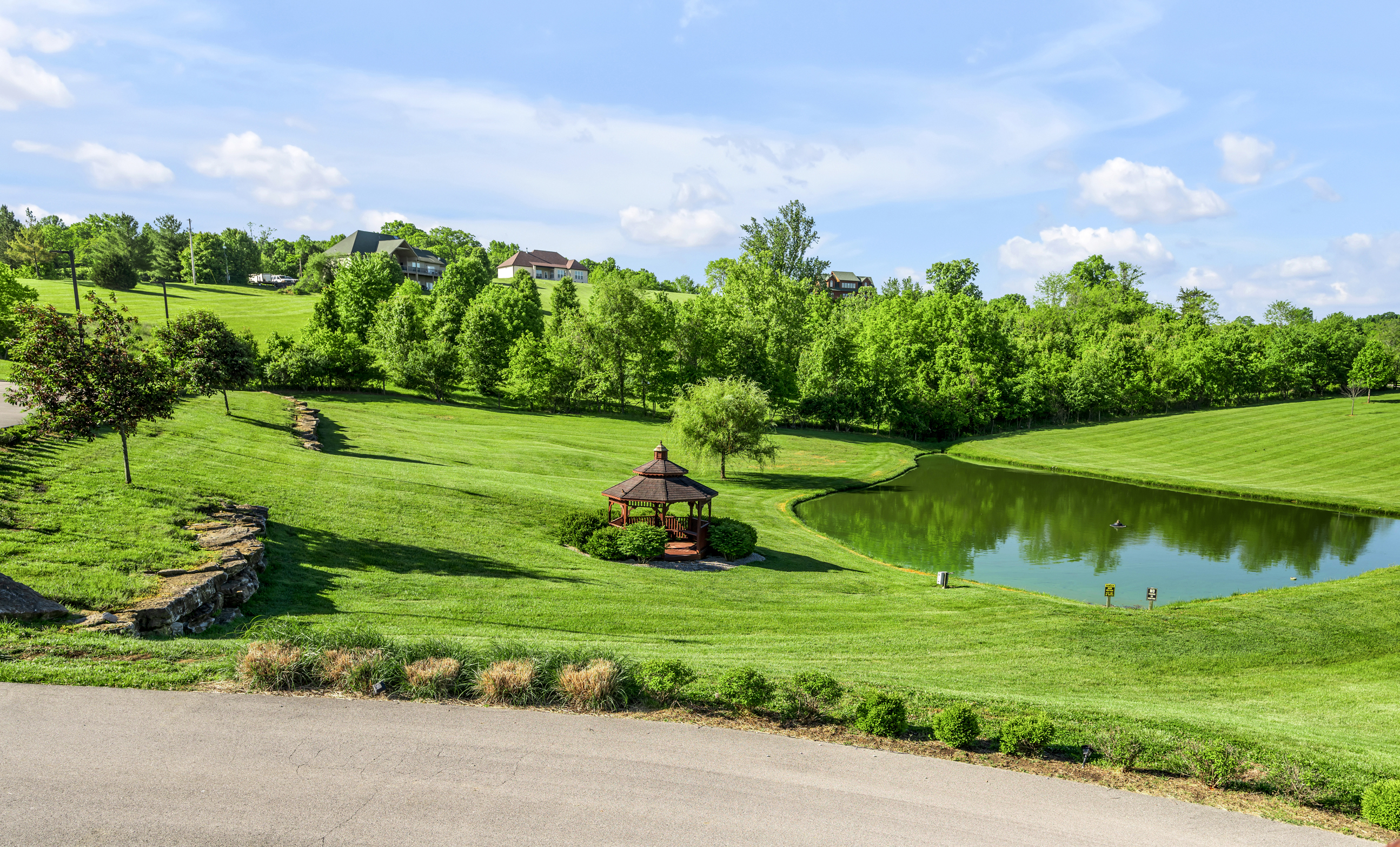 1180 Lanes Mill Road - 物件實景