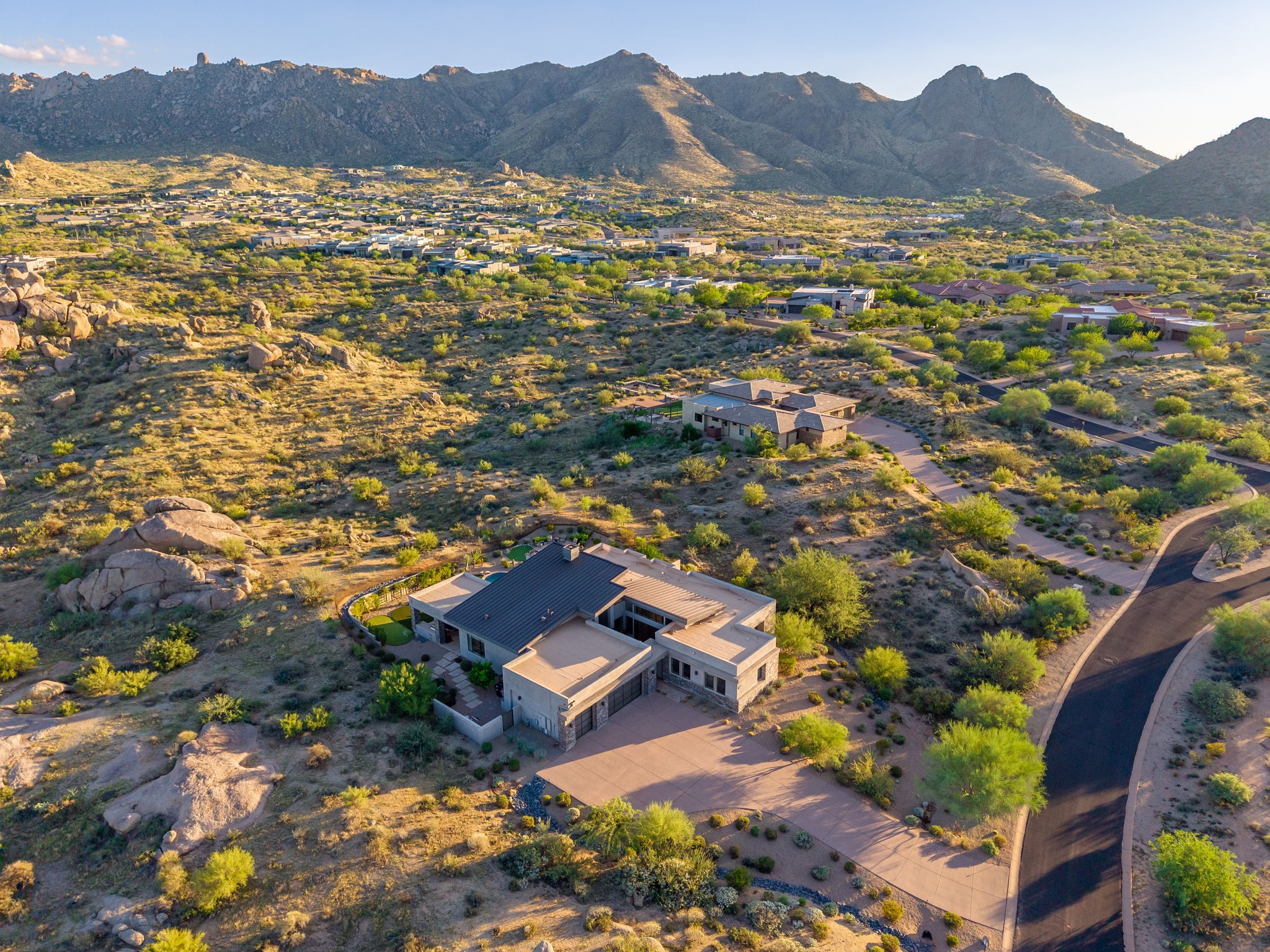  12423 E Desert Vista Dr  Scottsdale, AZ - 物件實景