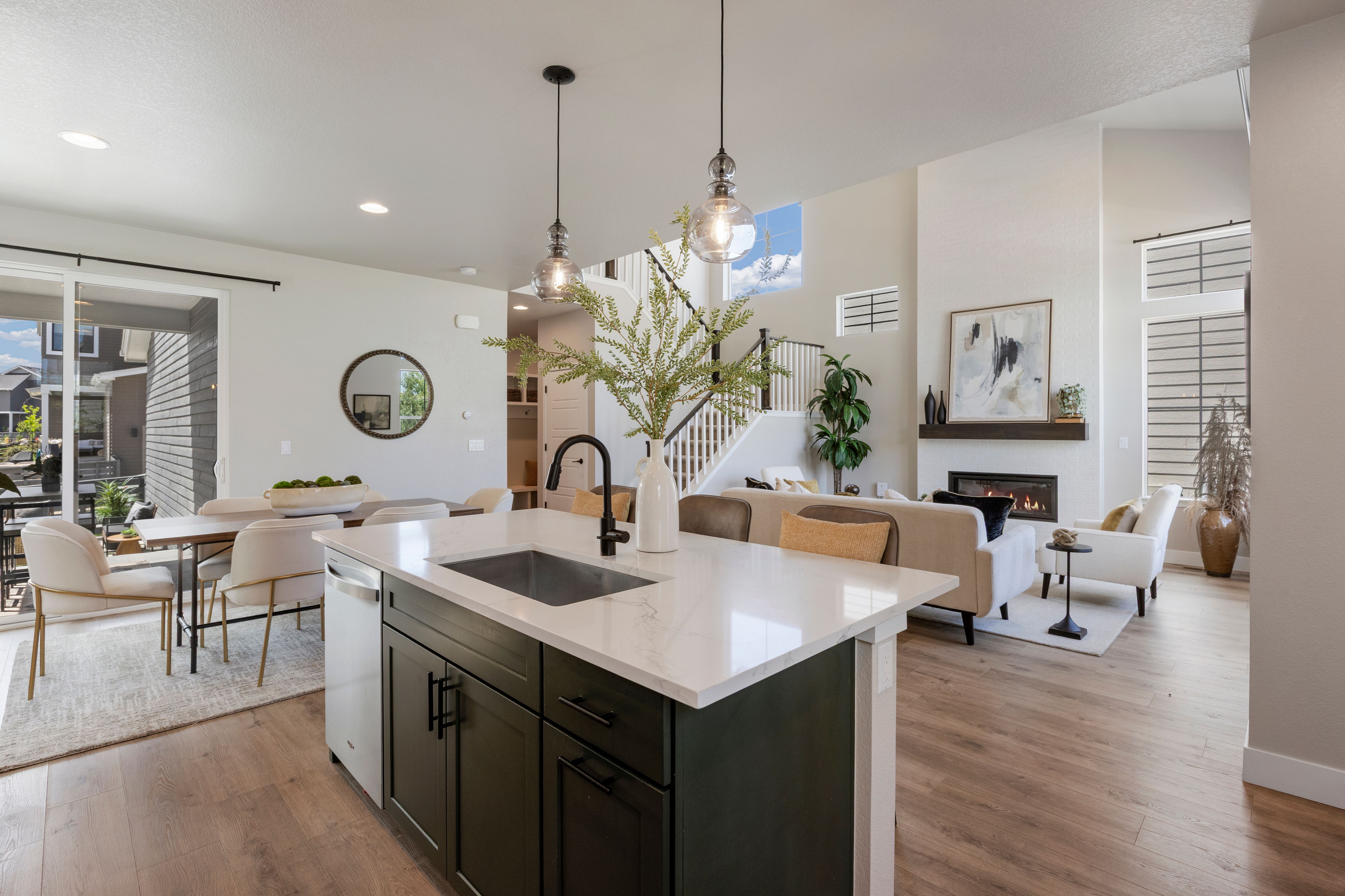  1556 Stablecross Drive, Castle Pines, CO, 80108 - 物件實景