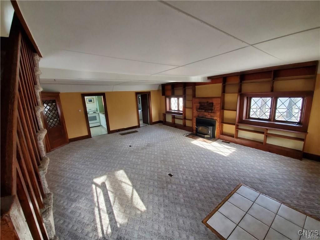 Skaneateles, New York, 13152, United States, 3 Bedrooms Bedrooms, ,2 BathroomsBathrooms,Residential,For Sale,1988278