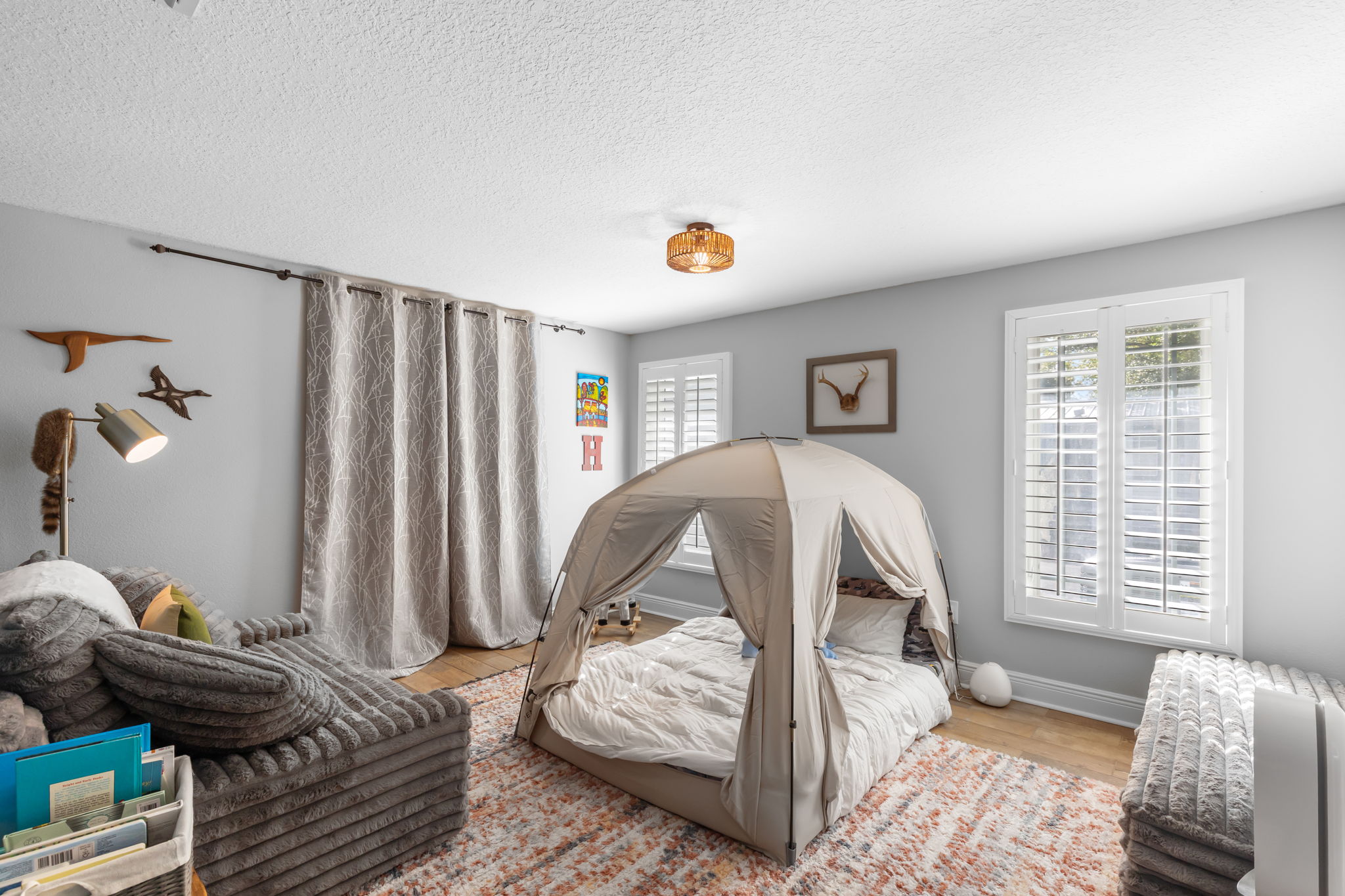 Wesley Chapel, Florida, 33544, United States, 5 Bedrooms Bedrooms, ,5 BathroomsBathrooms,Residential,For Sale,2005912