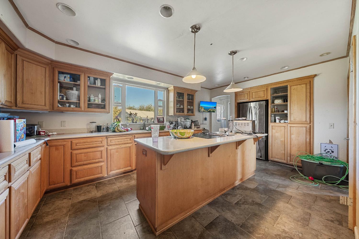 Arbuckle, California, 95912, United States, 4 Bedrooms Bedrooms, ,2 BathroomsBathrooms,Residential,For Sale,1976020