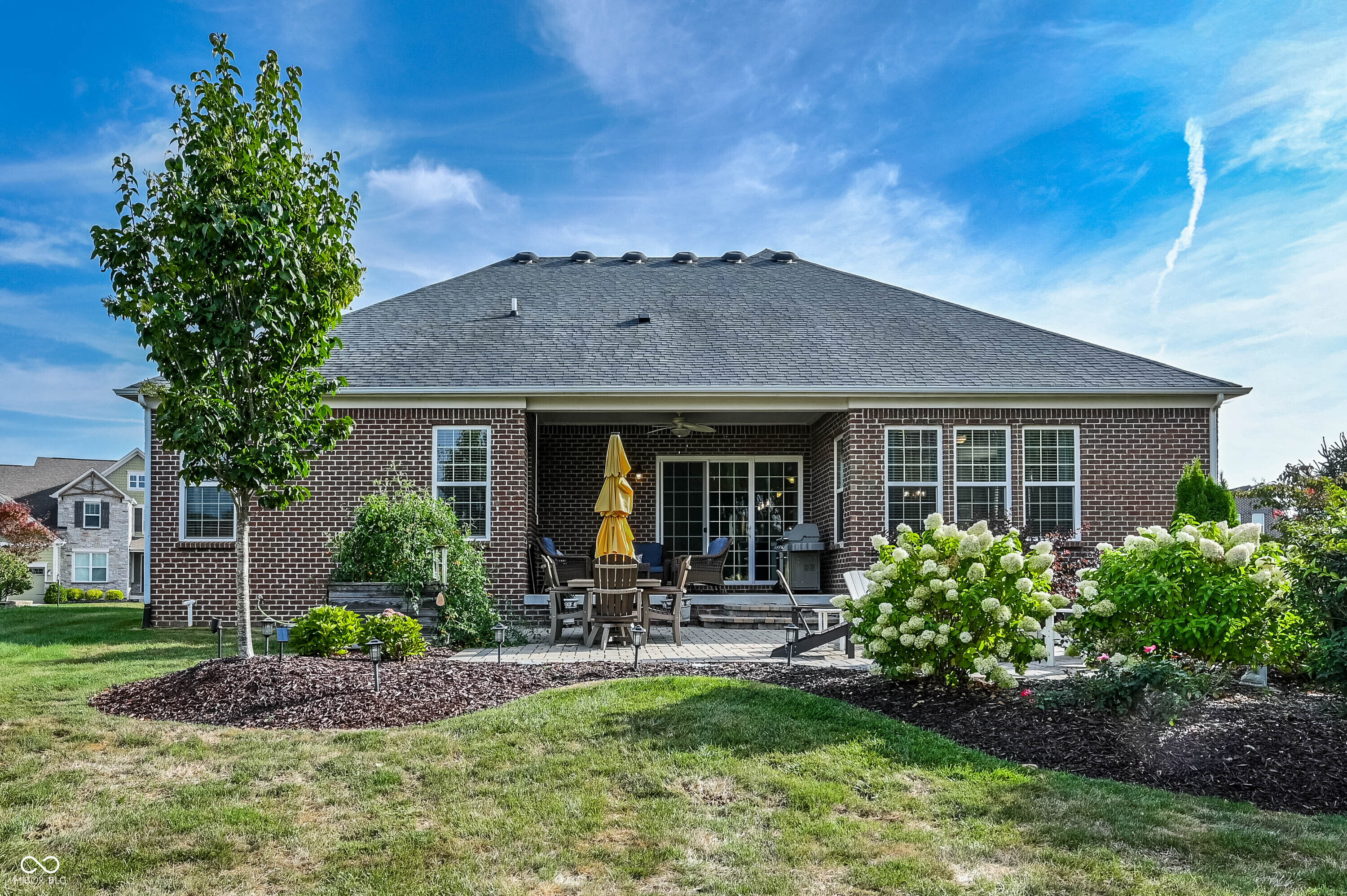 Zionsville, Indiana, 46077, United States, 4 Bedrooms Bedrooms, ,4 BathroomsBathrooms,Residential,For Sale,1942762