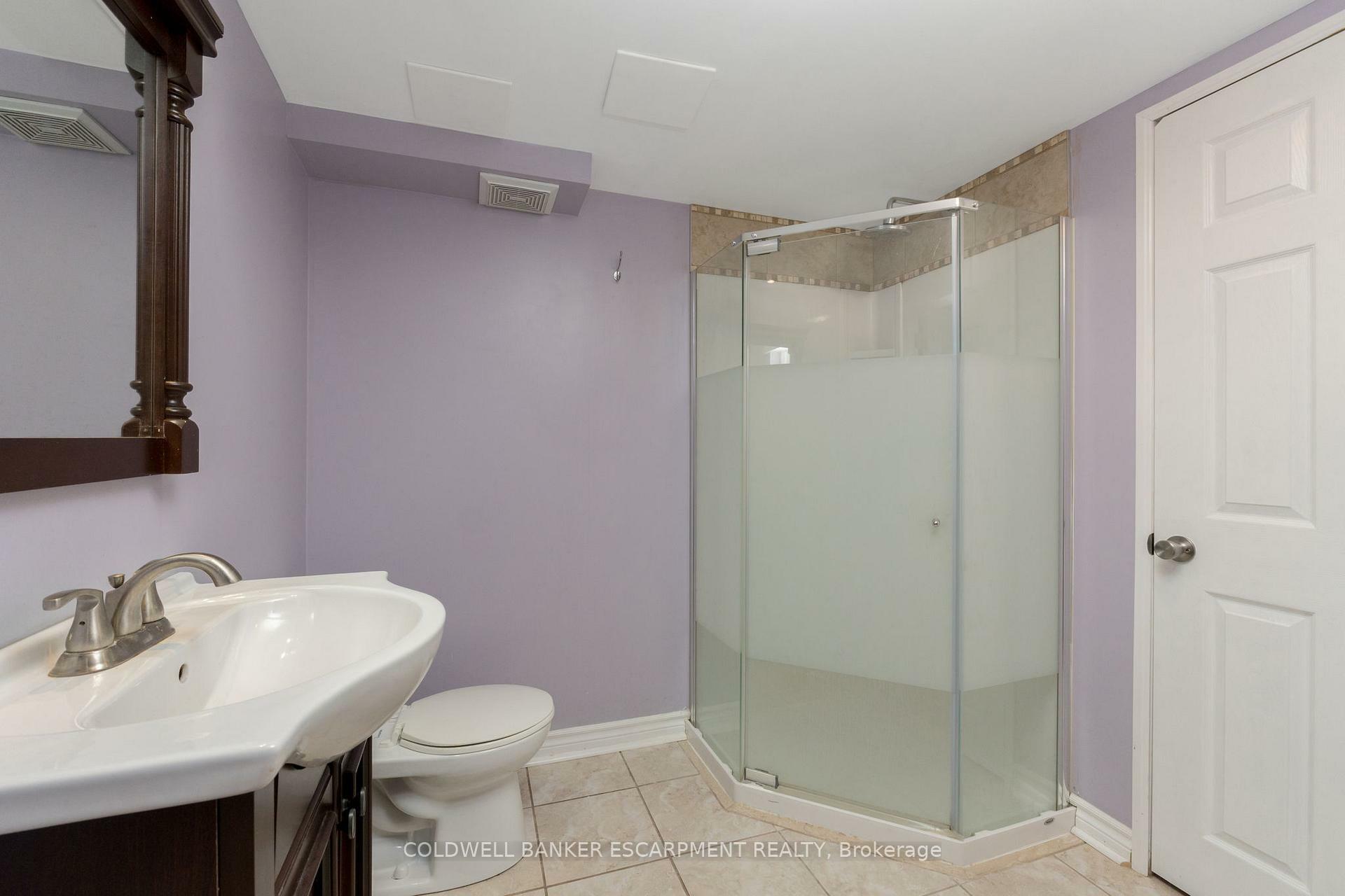 MILTON, Ontario, L9T 5K1, CA, 3 Bedrooms Bedrooms, ,Residential,For Sale,1849827