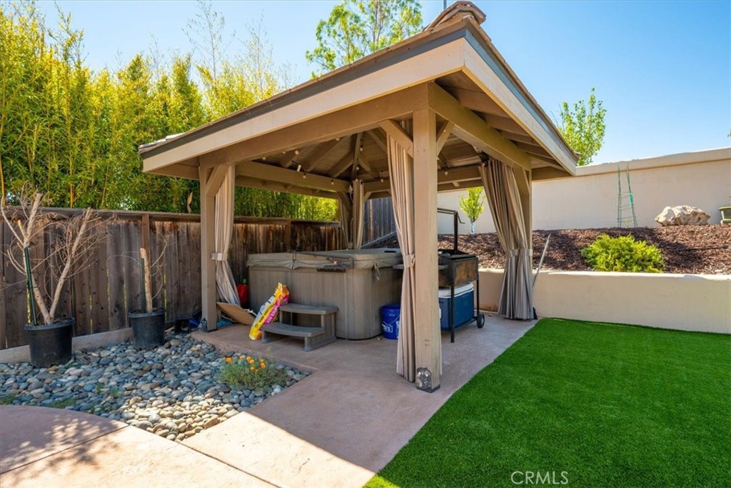 Paso Robles, California, 93446, United States, 4 Bedrooms Bedrooms, ,3 BathroomsBathrooms,Residential,For Sale,1894330