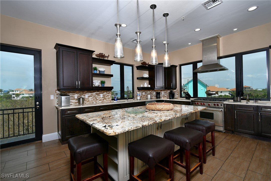 Captiva, Florida, 33924, United States, 4 Bedrooms Bedrooms, ,5 BathroomsBathrooms,Residential,For Sale,1976080